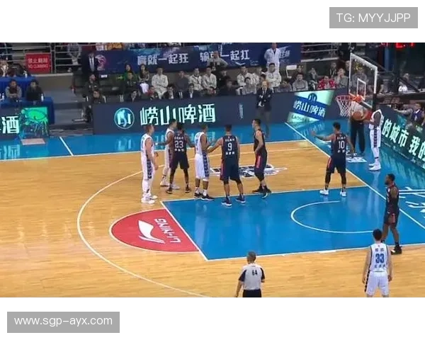 鲍尔传球天才闪耀赛场，精准助攻引领球队逆袭